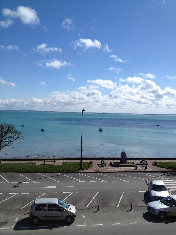 Le Querrien Hotel Cancale Exterior foto